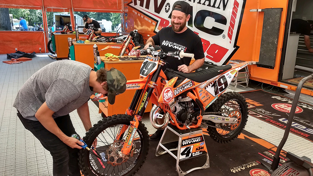 Preparing powder coated motorbike for race