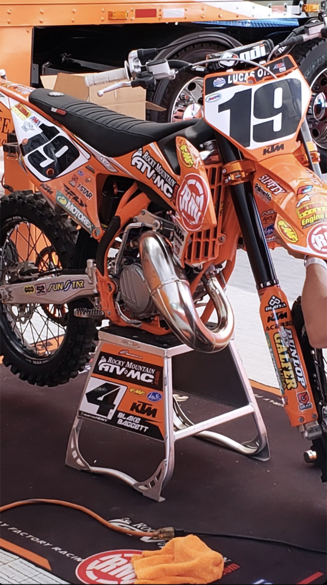Fully OpenThrottle powder coated motorbike